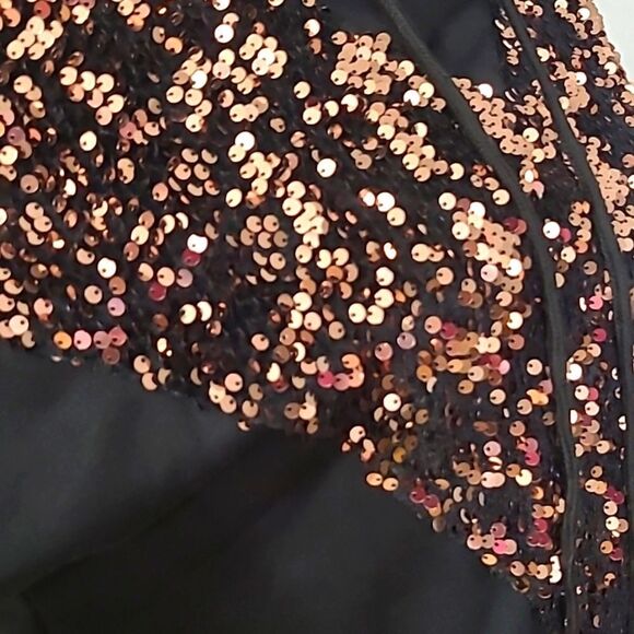 3/$30💥Bronze Sequin Chevron Hoodie sz M - Picture 5 of 14